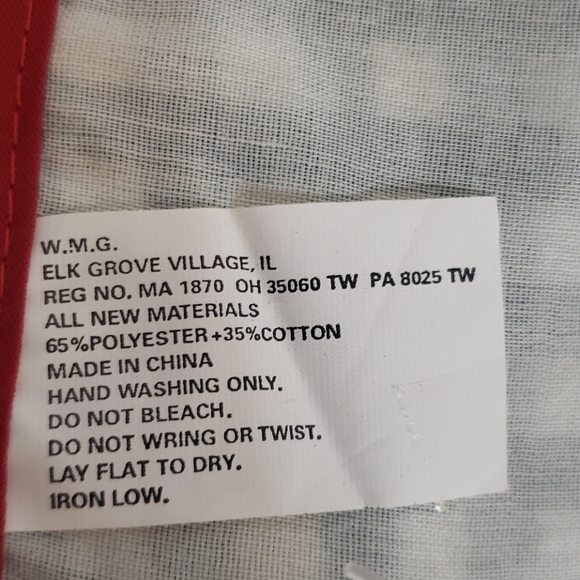 Collections Etc. Christmas Santa Cloth Place Mats - Picture 5 of 6